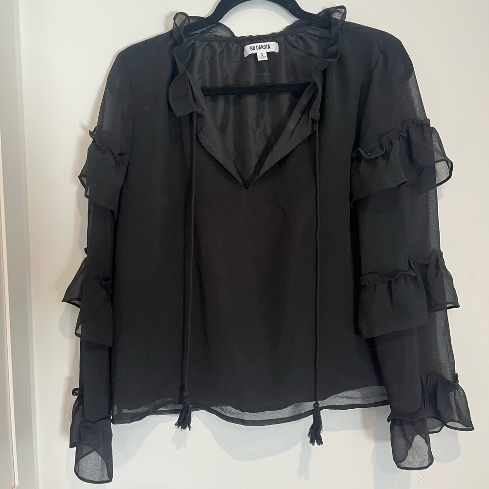 BB Dakota Black Ruffle-Tiered Tie-Neck Blouse